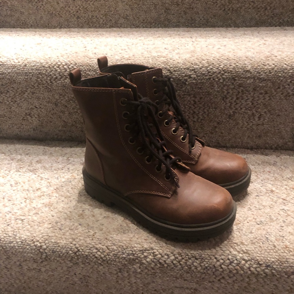 Brown boots